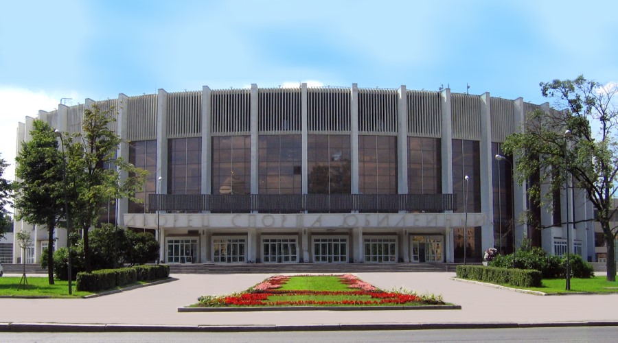 На реконструкцию спортивного комплекса «Юбилейный» к чемпионату мира по хоккею-2016 было потрачено 900 млн рублей.